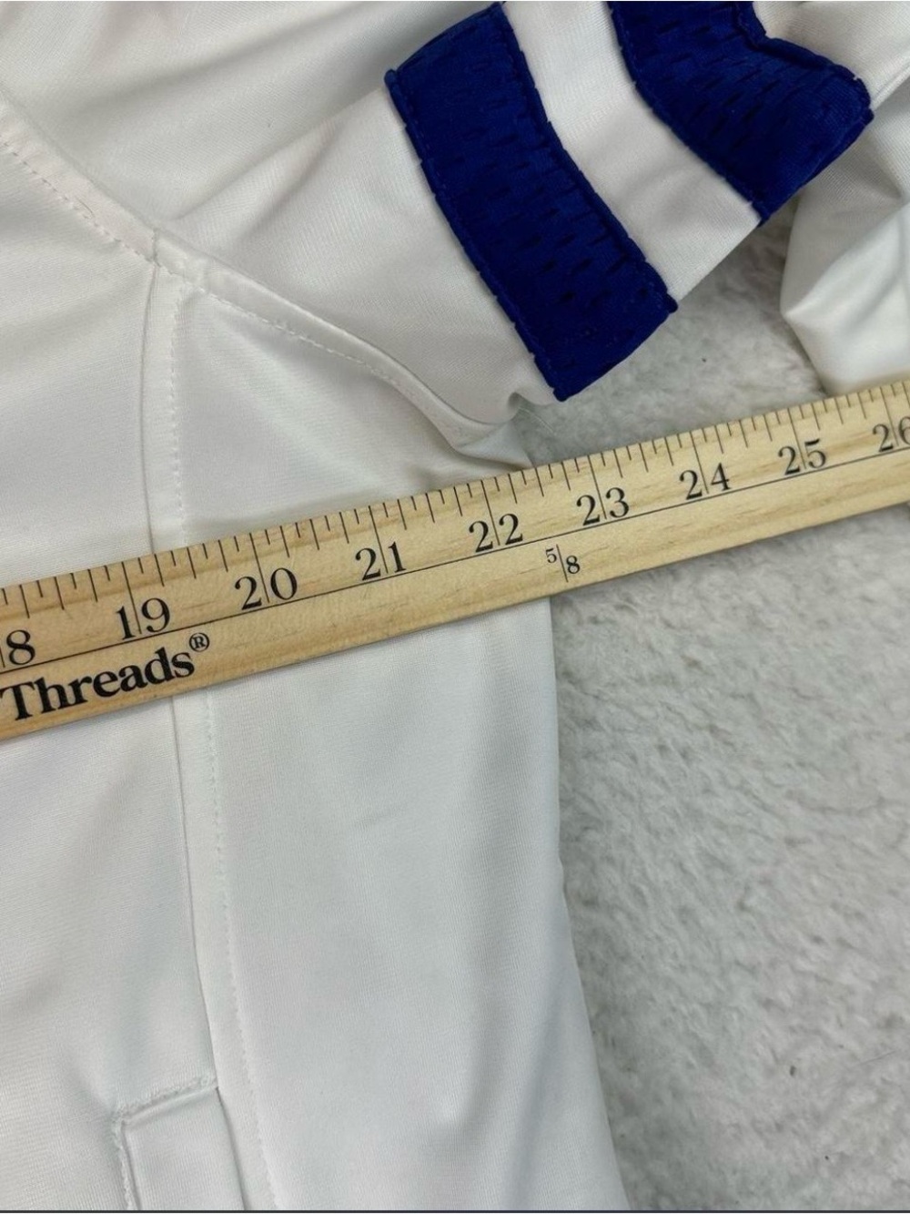 LA Dodgers Jacket - Picture 2 of 5